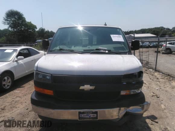 2021 Chevrolet Express Cargo with VIN 1GCWGAFP1M1244868, listed as a IAAI auction lot 42578406 with 62,764 mi miles and . Bid and sale history available at DreamBid. Image 12.