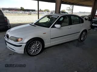 2004 BMW 3 Series 325i with VIN WBAAZ33444KP85639, listed as a Copart auction lot 66938605 with 204,196 mi miles and Salvage title. Bid and sale history available at DreamBid. Image 1.