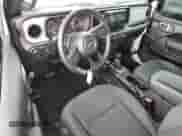 2024 Jeep Wrangler Sport с VIN 1C4PJXAN8RW151581, выставлен на аукционе Copart как лот 62765825 с пробегом 15 431 миль миль и Списание • Salvage title. История ставок и продаж доступна на DreamBid. Изображение 8.