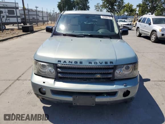 2008 Land Rover Range Rover Sport HSE with VIN SALSK25428A145792, listed as a Copart auction lot 64996135 with 201,374 mi miles and Salvage title. Bid and sale history available at DreamBid. Image 5.