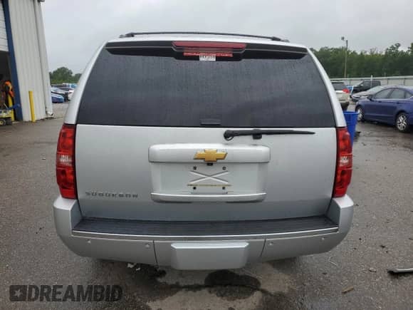 2014 Chevrolet Suburban LTZ с VIN 1GNSCKE05ER164696, выставлен на аукционе Copart как лот 67822465 с пробегом 133 217 миль миль и Списание • Salvage title. История ставок и продаж доступна на DreamBid. Изображение 6.
