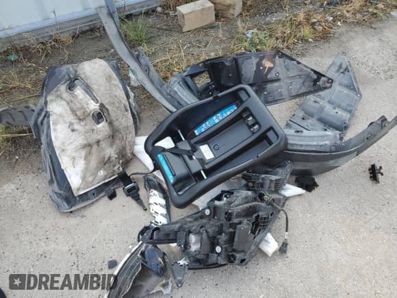 2020 Nissan Murano SL с VIN 5N1AZ2CS6LN141550, выставлен на аукционе Copart как лот 80413855 с пробегом 175 506 миль миль и Списание • Salvage title. История ставок и продаж доступна на DreamBid. Изображение 13.