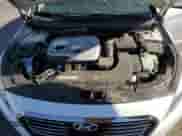 2017 Hyundai Sonata Limited with VIN KMHE54L2XHA072692, listed as a Copart auction lot 64465605 with 152,764 mi miles and Salvage title. Bid and sale history available at DreamBid. Image 11.