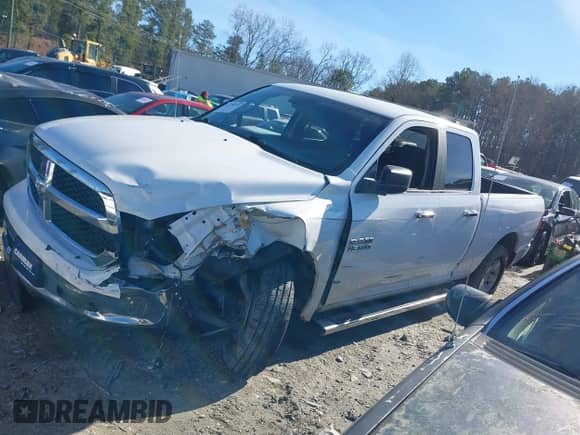 2018 Ram 1500 SLT with VIN 1C6RR6GG1JS317589, listed as a IAAI auction lot 41329232 with 38,398 mi miles and . Bid and sale history available at DreamBid. Image 14.