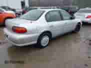 2004 Chevrolet Malibu Classic z VIN 1G1ND52F14M653064, wystawiony jako IAAI lot #41507842 z przebiegiem 151 122 mil mil oraz . Historia ofert i sprzedaży dostępna na DreamBid. Obrazek 4.