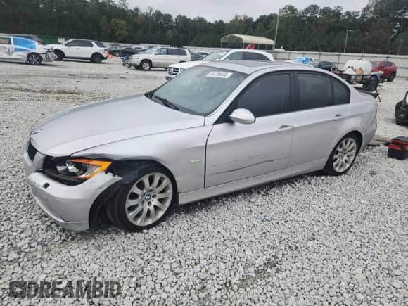 2008 BMW 3 Series 328xi с VIN WBAVC93578K039254, выставлен на аукционе Copart как лот 84738985 с пробегом Не указан миль и Списание • Salvage title. История ставок и продаж доступна на DreamBid. Изображение 1.