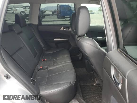 2013 Subaru Forester XT Touring z VIN JF2SHGGC7DH430966, wystawiony jako Copart lot #71505595 z przebiegiem 168 817 mil mil oraz Czysty tytuł • Clean title. Historia ofert i sprzedaży dostępna na DreamBid. Obrazek 10.