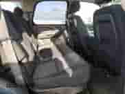 2010 Chevrolet Tahoe Commercial z VIN 1GNUKAE04AR131432, wystawiony jako Copart lot #84500884 z przebiegiem 248 405 mil mil oraz Szkoda całkowita • Salvage title. Historia ofert i sprzedaży dostępna na DreamBid. Obrazek 11.