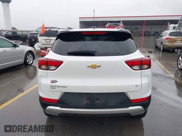 2021 Chevrolet TrailBlazer LT с VIN KL79MRSL4MB102500, выставлен на аукционе IAAI как лот 42403224 с пробегом 67 162 миль миль и . История ставок и продаж доступна на DreamBid. Изображение 16.