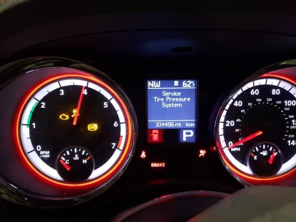 2013 Dodge Durango Crew with VIN 1C4RDJDG9DC554196, listed as a Copart auction lot 80313895 with 104,486 mi miles and Salvage title. Bid and sale history available at DreamBid. Image 9.