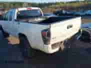 2016 Toyota Tacoma SR5 с VIN 5TFSZ5AN3GX002557, выставлен на аукционе IAAI как лот 41759773 с пробегом 173 083 миль миль и . История ставок и продаж доступна на DreamBid. Изображение 3.