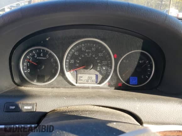 2008 Hyundai Veracruz GLS z VIN KM8NU13C68U030626, wystawiony jako Copart lot #87863775 z przebiegiem 178 730 mil mil oraz Czysty tytuł • Clean title. Historia ofert i sprzedaży dostępna na DreamBid. Obrazek 9.