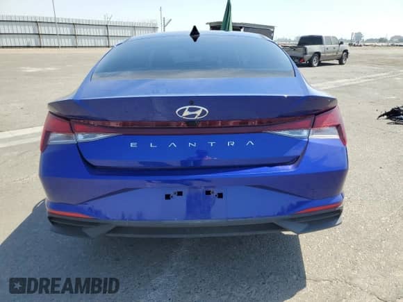 2021 Hyundai Elantra SEL с VIN KMHLS4AG3MU131654, выставлен на аукционе Copart как лот 71304295 с пробегом 66 698 миль миль и Списание • Salvage title. История ставок и продаж доступна на DreamBid. Изображение 6.