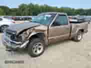 2003 Chevrolet S-10 LS с VIN 1GCCS14H638139424, выставлен на аукционе Copart как лот 80473135 с пробегом 273 719 миль миль и Списание • Salvage title. История ставок и продаж доступна на DreamBid. Изображение 1.