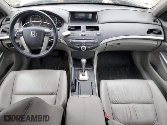 2009 Honda Accord EX-L z VIN 1HGCP26889A093389, wystawiony jako Copart lot #59656555 z przebiegiem 101 025 mil mil oraz Nie do naprawy • Non repairable. Historia ofert i sprzedaży dostępna na DreamBid. Obrazek 8.