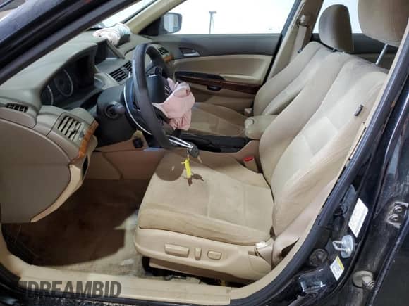 2010 Honda Accord EX с VIN 1HGCP2F75AA116302, выставлен на аукционе Copart как лот 69564865 с пробегом 145 602 миль миль и Списание • Salvage title. История ставок и продаж доступна на DreamBid. Изображение 7.