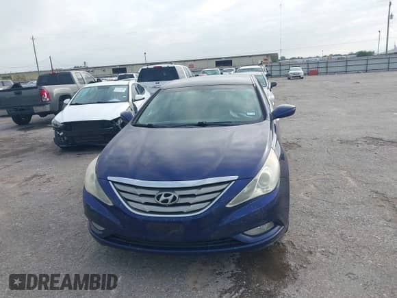 2012 Hyundai Sonata SE z VIN 5NPEC4AC0CH314087, wystawiony jako IAAI lot #43553139 z przebiegiem 178 159 mil mil oraz . Historia ofert i sprzedaży dostępna na DreamBid. Obrazek 6.
