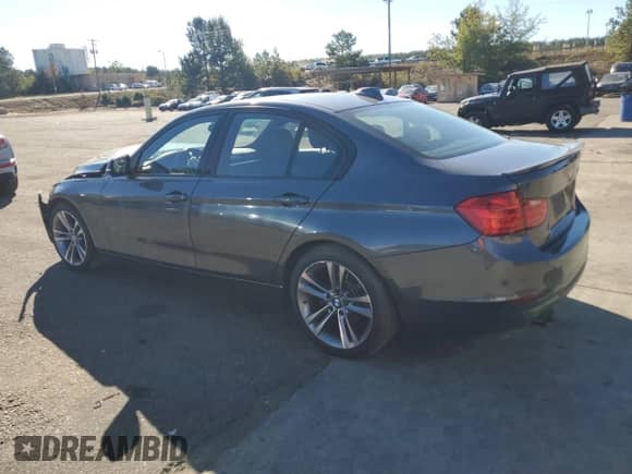 2014 BMW 3 Series 328i с VIN WBA3C1C58EK110210, выставлен на аукционе Copart как лот 82724745 с пробегом 70 893 миль миль и Чистый • Clean title. История ставок и продаж доступна на DreamBid. Изображение 2.