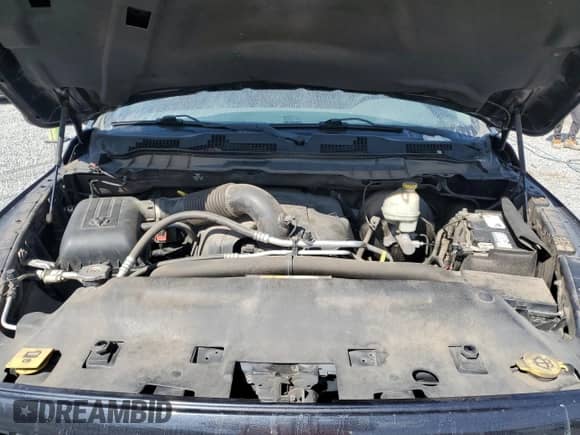 2013 Ram 1500 Express z VIN 1C6RR6FT8DS704644, wystawiony jako Copart lot #70924175 z przebiegiem 92 178 mil mil oraz Czysty tytuł • Clean title. Historia ofert i sprzedaży dostępna na DreamBid. Obrazek 11.