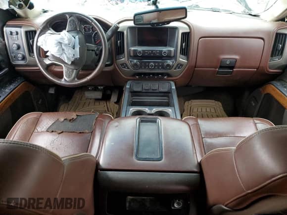 2014 Chevrolet Silverado 1500 High Country с VIN 3GCUKTEJ5EG294206, выставлен на аукционе Copart как лот 65223125 с пробегом 187 787 миль миль и Списание • Salvage title. История ставок и продаж доступна на DreamBid. Изображение 8.