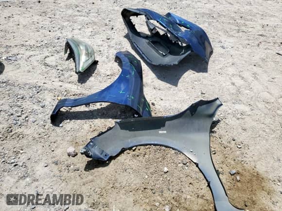 2013 Honda Accord EX z VIN 1HGCR2F71DA021072, wystawiony jako Copart lot #68957135 z przebiegiem 160 372 mil mil oraz Czysty tytuł • Clean title. Historia ofert i sprzedaży dostępna na DreamBid. Obrazek 12.