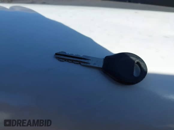 2000 Nissan Frontier XE с VIN 1N6ED26Y0YC375946, выставлен на аукционе IAAI как лот 43451915 с пробегом 71 175 миль миль и . История ставок и продаж доступна на DreamBid. Изображение 11.