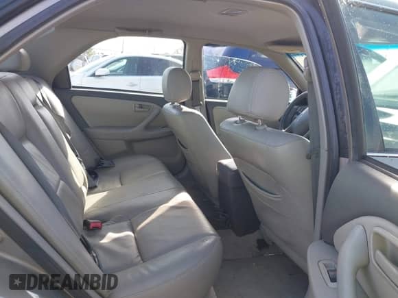 1997 Toyota Camry LE z VIN 4T1BF22K1VU025776, wystawiony jako IAAI lot #42270137 z przebiegiem 168 299 mil mil oraz . Historia ofert i sprzedaży dostępna na DreamBid. Obrazek 8.