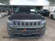 2020 Jeep Compass Latitude z VIN 3C4NJCBB4LT258791, wystawiony jako IAAI lot #42699336 z przebiegiem 36 583 mil mil oraz . Historia ofert i sprzedaży dostępna na DreamBid. Obrazek 11.