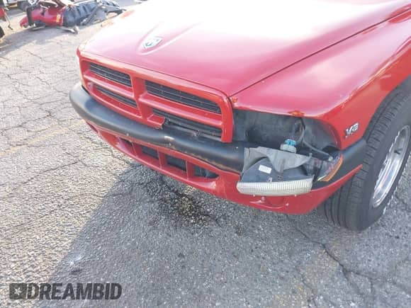 1998 Dodge Dakota SLT с VIN 1B7GL22Y9WS500143, выставлен на аукционе IAAI как лот 41353029 с пробегом 147 552 миль миль и . История ставок и продаж доступна на DreamBid. Изображение 6.