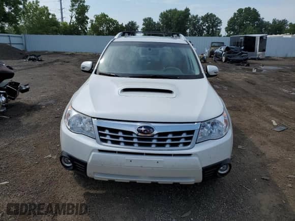 2013 Subaru Forester XT Touring z VIN JF2SHGGC3DH423450, wystawiony jako Copart lot #67089325 z przebiegiem 125 590 mil mil oraz Czysty tytuł • Clean title. Historia ofert i sprzedaży dostępna na DreamBid. Obrazek 5.