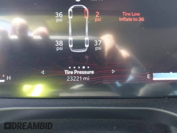 2023 Jeep Grand Cherokee Limited z VIN 1C4RJKBG5P8851281, wystawiony jako IAAI lot #42210620 z przebiegiem 23 221 mil mil oraz . Historia ofert i sprzedaży dostępna na DreamBid. Obrazek 16.