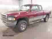 1996 Dodge 1500 с VIN 3B7HF13YXTM127039, выставлен на аукционе IAAI как лот 43238913 с пробегом 145 528 миль миль и . История ставок и продаж доступна на DreamBid. Изображение 2.