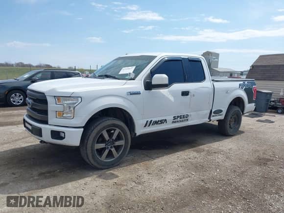 2017 Ford F-150 XL z VIN 1FTFX1EF1HFB44593, wystawiony jako IAAI lot #41910637 z przebiegiem 182 915 mil mil oraz . Historia ofert i sprzedaży dostępna na DreamBid. Obrazek 2.
