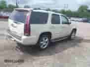 2008 Chevrolet Tahoe 3LT с VIN 1GNFK13068R236818, выставлен на аукционе IAAI как лот 42392167 с пробегом 157 702 миль миль и . История ставок и продаж доступна на DreamBid. Изображение 4.