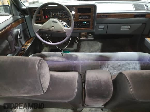 1989 Dodge Dynasty with VIN 1B3BC4634KD442902, listed as a Copart auction lot 85151394 with 63,120 mi miles and Clean title. Bid and sale history available at DreamBid. Image 8.