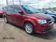 2019 Dodge Grand Caravan SE z VIN 2C4RDGBG1KR803438, wystawiony jako IAAI lot #42190748 z przebiegiem 84 070 mil mil oraz . Historia ofert i sprzedaży dostępna na DreamBid. Obrazek 1.