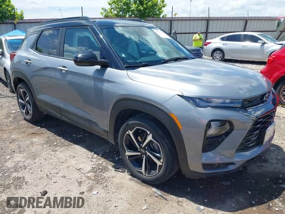 2023 Chevrolet TrailBlazer RS с VIN KL79MTSL4PB172435, выставлен на аукционе IAAI как лот 42811209 с пробегом 19 219 миль миль и . История ставок и продаж доступна на DreamBid. Изображение 1.