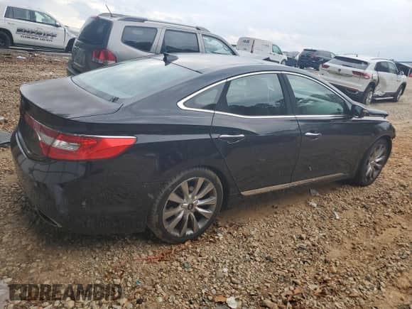 2013 Hyundai Azera с VIN KMHFH4JGXDA268961, выставлен на аукционе Copart как лот 87383985 с пробегом 125 869 миль миль и Списание • Salvage title. История ставок и продаж доступна на DreamBid. Изображение 3.