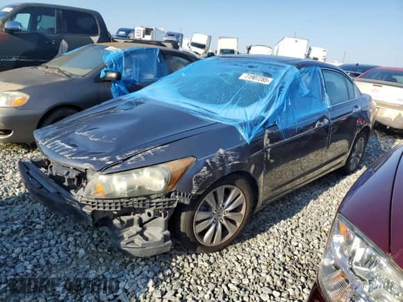 2011 Honda Accord EX with VIN 1HGCP2F75BA088681, listed as a Copart auction lot 71907285 with 187,078 mi miles and Non repairable. Bid and sale history available at DreamBid. Image 1.