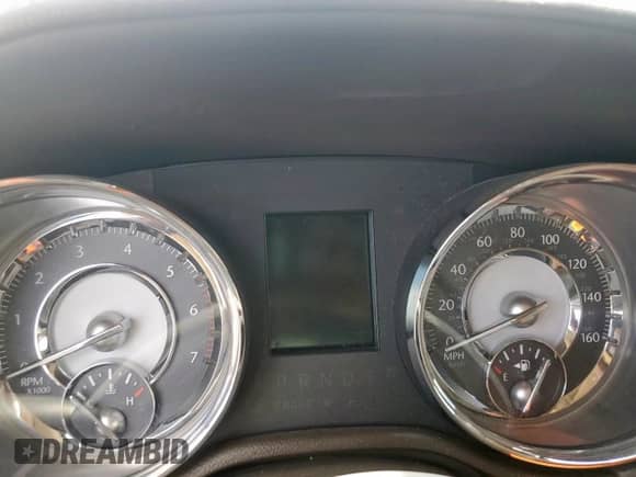 2011 Chrysler 300 C с VIN 2C3CA6CT4BH594422, выставлен на аукционе Copart как лот 61682705 с пробегом Не указан миль и Списание • Salvage title. История ставок и продаж доступна на DreamBid. Изображение 9.