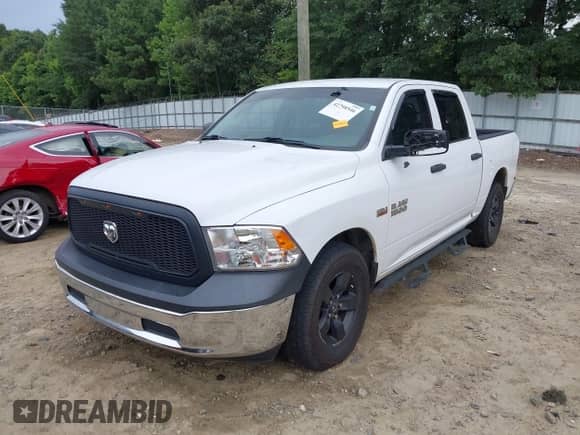 2018 Ram 1500 Express z VIN 1C6RR6KT6JS305300, wystawiony jako IAAI lot #42798546 z przebiegiem Nie podano mil oraz . Historia ofert i sprzedaży dostępna na DreamBid. Obrazek 6.