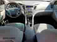 2012 Hyundai Sonata GLS z VIN 5NPEB4AC9CH453668, wystawiony jako Copart lot #82001605 z przebiegiem 161 109 mil mil oraz Szkoda całkowita • Salvage title. Historia ofert i sprzedaży dostępna na DreamBid. Obrazek 8.