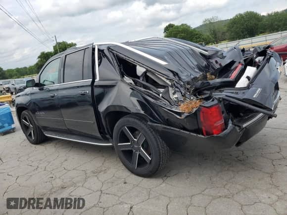 2017 Chevrolet Suburban Premier с VIN 1GNSCJKC7HR191587, выставлен на аукционе Copart как лот 57465685 с пробегом 135 947 миль миль и Списание • Salvage title. История ставок и продаж доступна на DreamBid. Изображение 2.