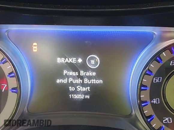 2017 Chrysler 300 S с VIN 2C3CCAGG5HH512359, выставлен на аукционе IAAI как лот 42287332 с пробегом 115 052 миль миль и . История ставок и продаж доступна на DreamBid. Изображение 16.