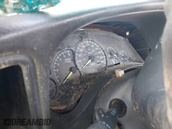 2001 Chevrolet Silverado 1500 с VIN 1GCEC14W51Z129074, выставлен на аукционе IAAI как лот 42187219 с пробегом Не указан миль и . История ставок и продаж доступна на DreamBid. Изображение 7.