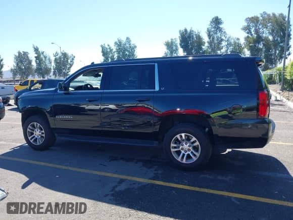 2019 Chevrolet Suburban LT с VIN 1GNSCHKC9KR188917, выставлен на аукционе IAAI как лот 43428771 с пробегом 161 530 миль миль и . История ставок и продаж доступна на DreamBid. Изображение 15.