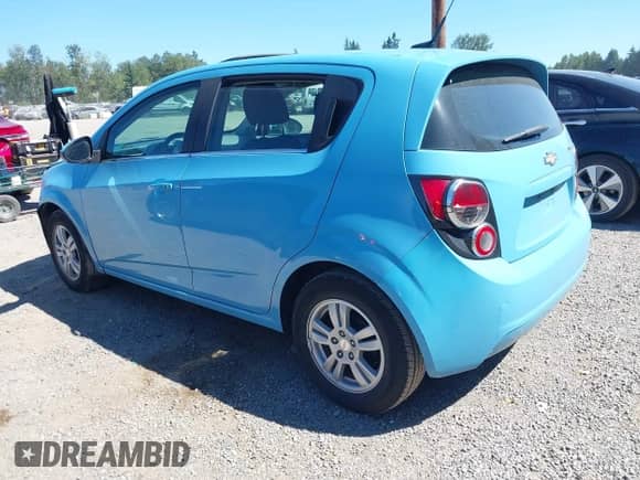 2014 Chevrolet Sonic LT with VIN 1G1JC6SBXE4157220, listed as a IAAI auction lot 42728931 with 76,007 mi miles and . Bid and sale history available at DreamBid. Image 3.