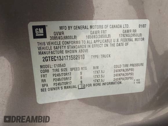 2007 GMC Sierra 1500 SLE2 z VIN 2GTEC13J171582910, wystawiony jako IAAI lot #43389506 z przebiegiem 176 962 mil mil oraz . Historia ofert i sprzedaży dostępna na DreamBid. Obrazek 9.