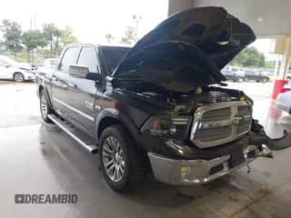 2015 Ram 1500 Laramie Longhorn с VIN 1C6RR7PT2FS660230, выставлен на аукционе IAAI как лот 43355515 с пробегом 51 977 миль миль и . История ставок и продаж доступна на DreamBid. Изображение 1.