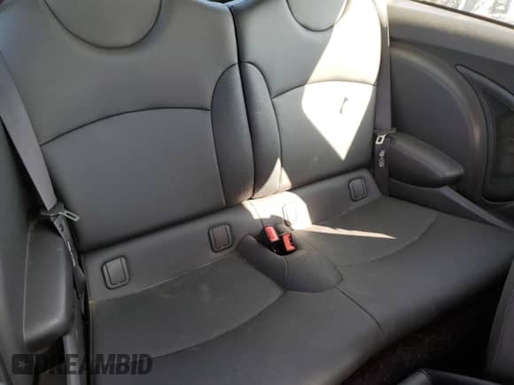 2011 MINI Hardtop with VIN WMWSU3C52BT253034, listed as a Copart auction lot 90109305 with 50,636 mi miles and Salvage title. Bid and sale history available at DreamBid. Image 10.